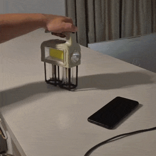 Funcție PowerBank si moduri variate de iluminare