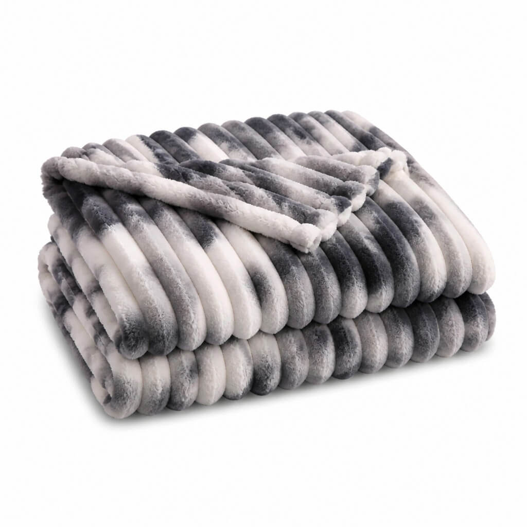 Patura pufoasa cocolino, material premium, moale si catifelata, 200x230 cm